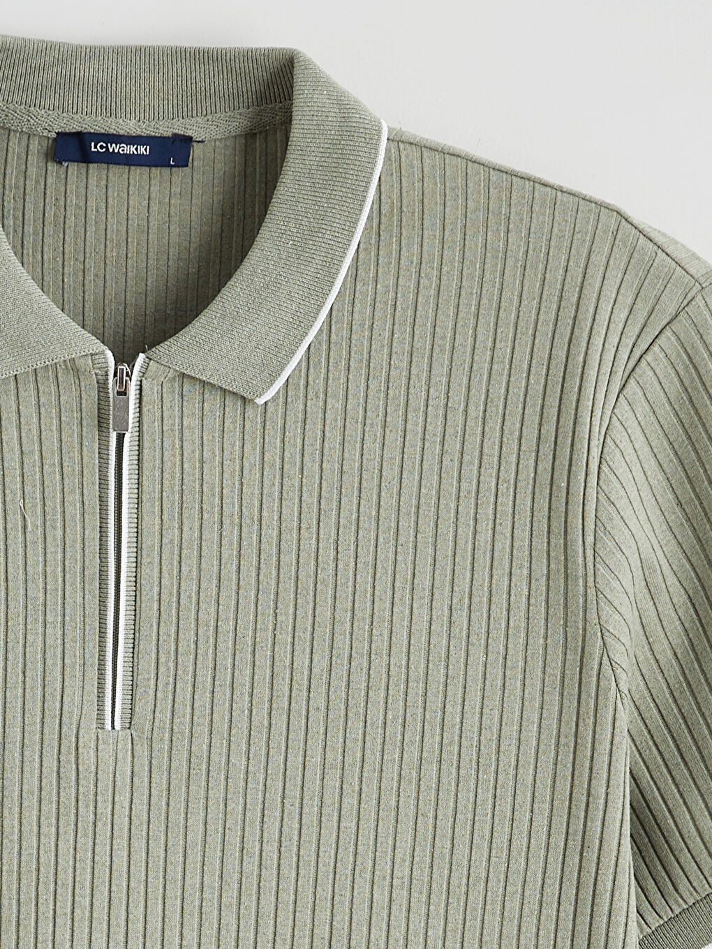 Haki Polo Yaka Çizgili Erkek Tişört-5