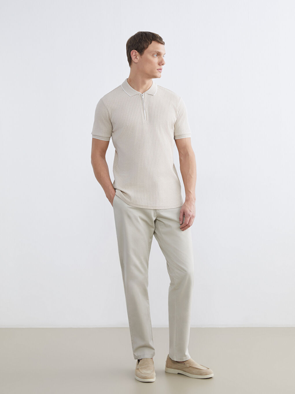 Bej Polo Yaka Çizgili Erkek Tişört-1