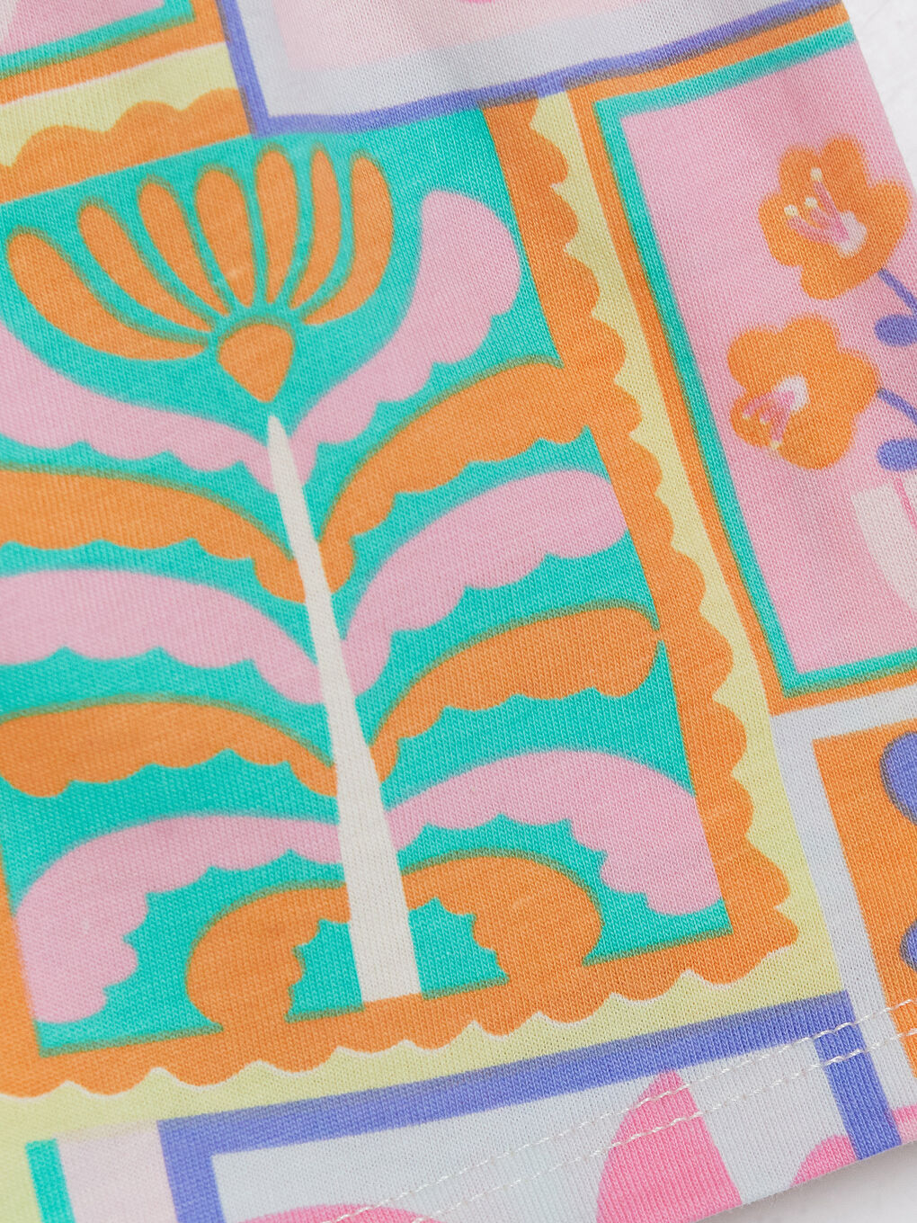 Ekru Çiçek Baskılı Kız Bebek Tişört ve Şort Takım-6