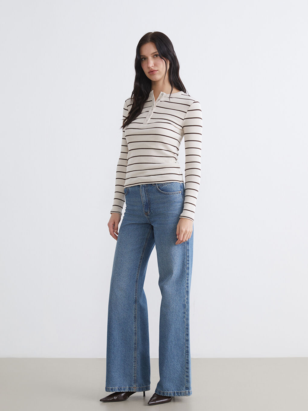 Bej Bisiklet Yaka Çizgili Kadın Body-1