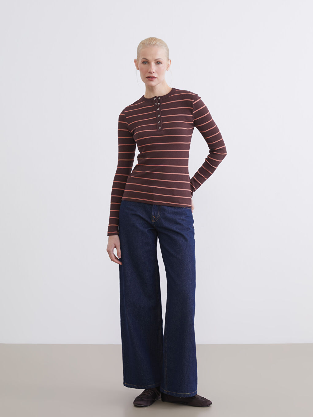 Полосатый боди с круглым вырезом.-2