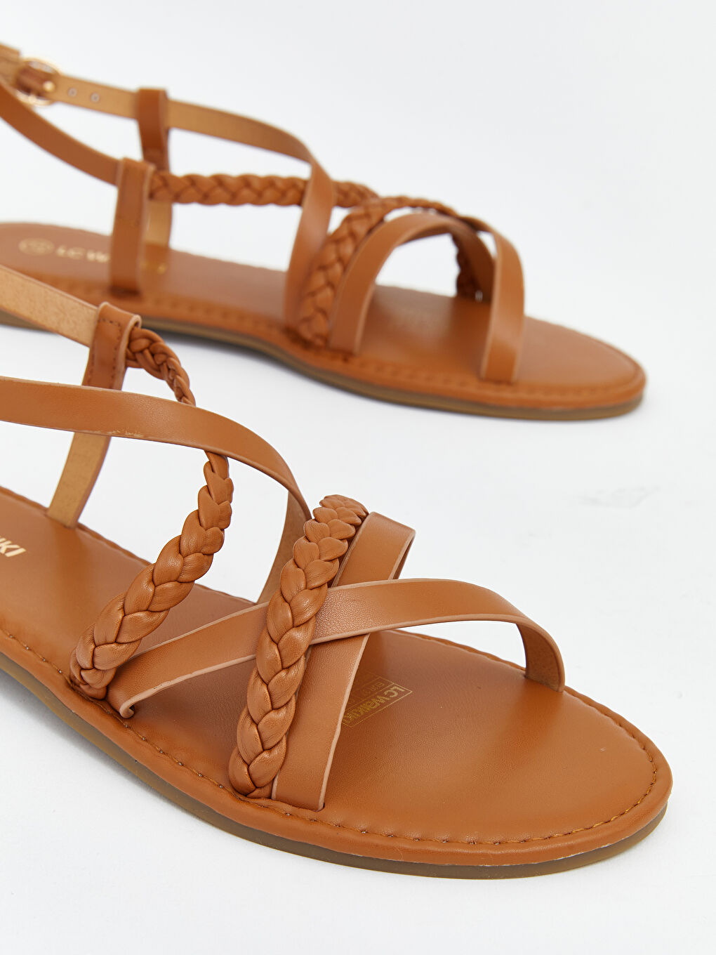 سەندەلی ژنانه‌ بە قایشە کراس کراس-2