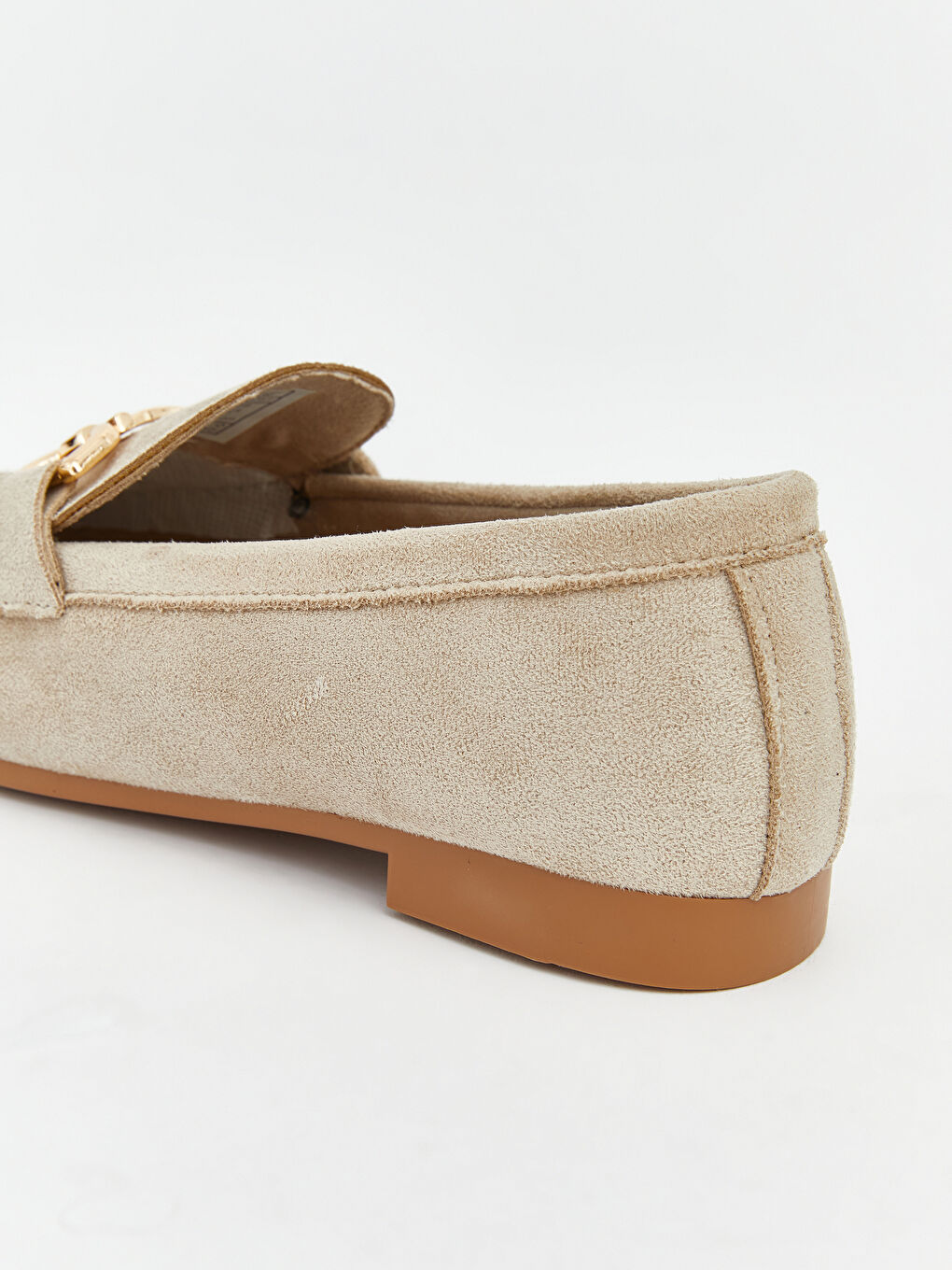 Bej Süet Görünümlü Metal Aksesuarlı Kadın Loafer-4