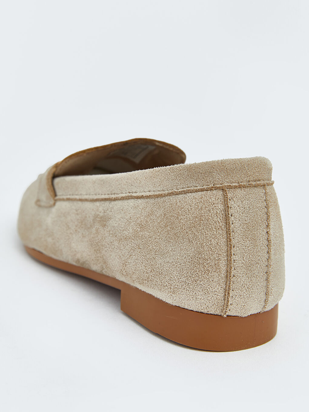 Bej Süet Görünümlü Metal Aksesuarlı Kadın Loafer-5