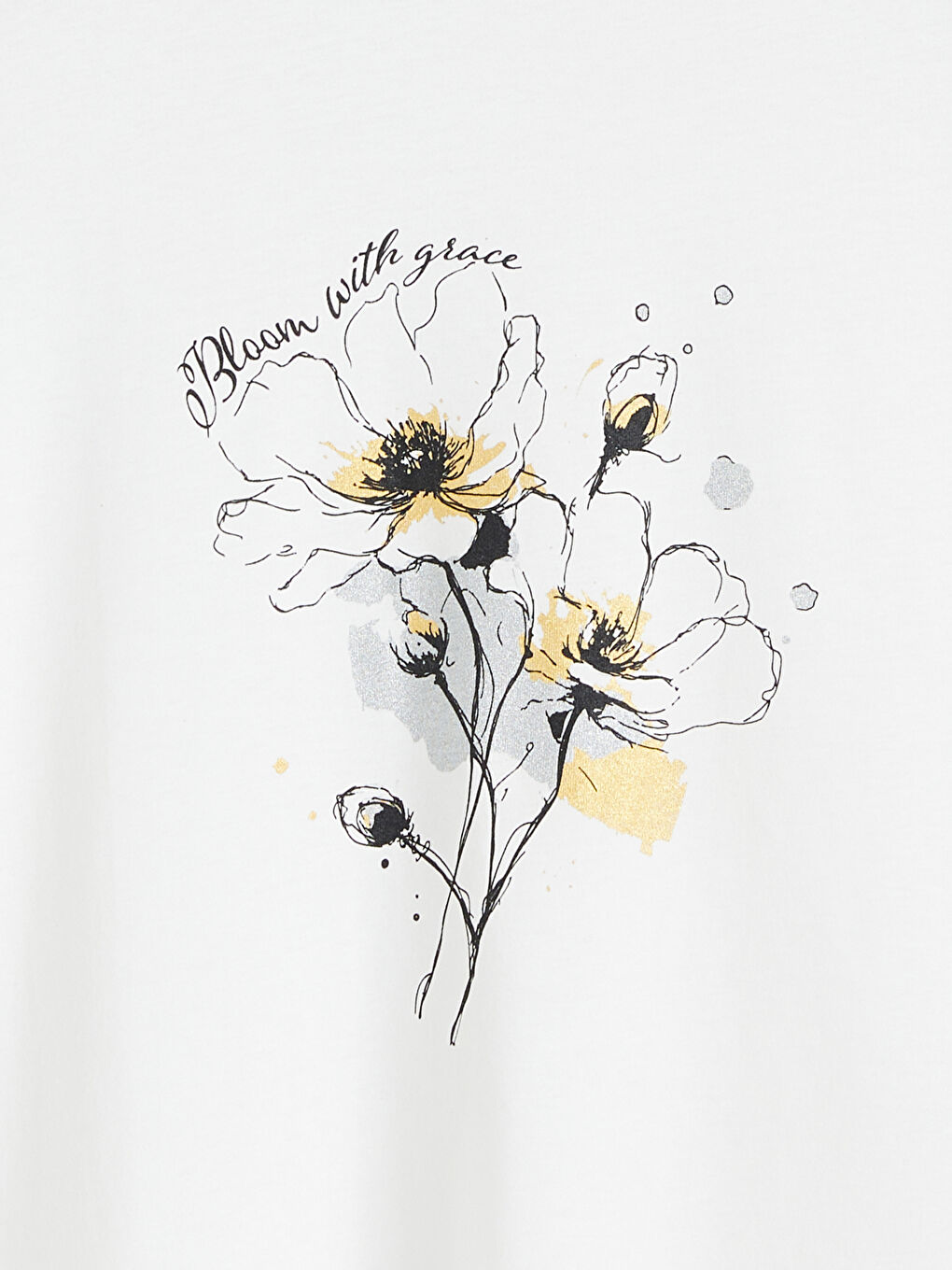 Ekru Bisiklet Yaka Çiçekli Kadın Tişört-5