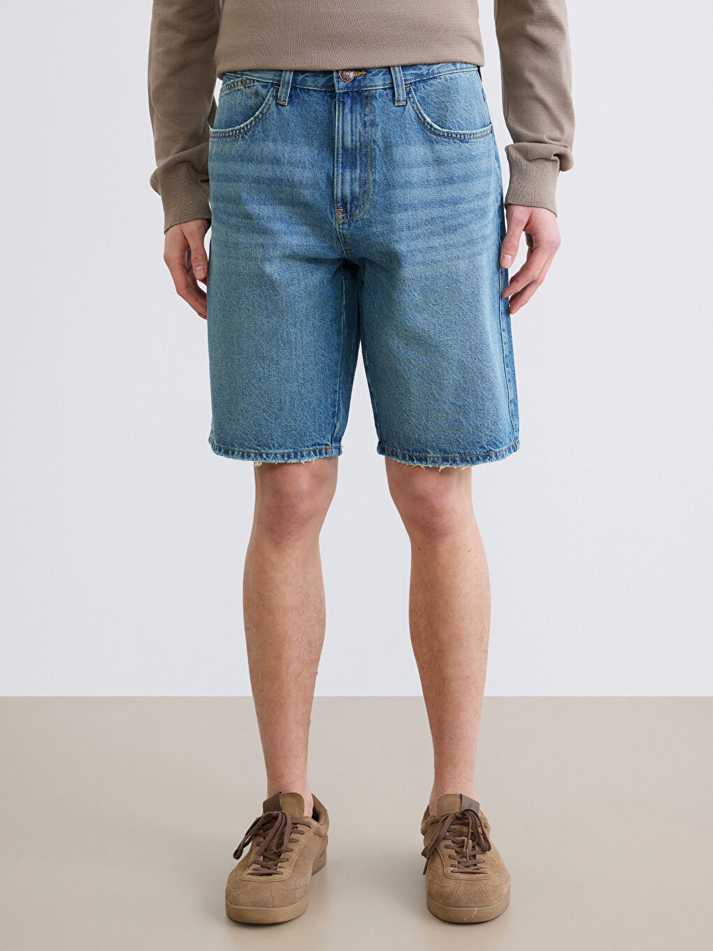 Man INDIGO Denim Shorts-1