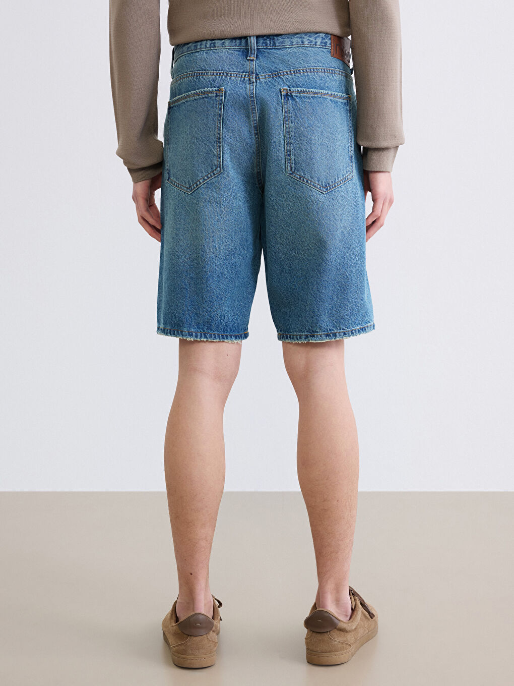 Man INDIGO Denim Shorts-3
