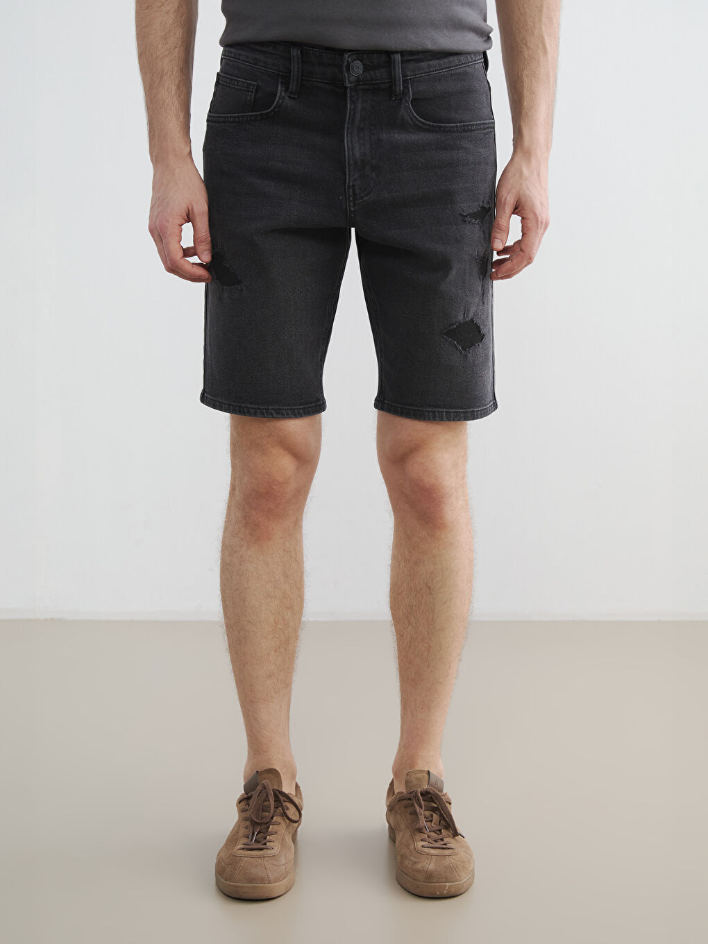 Short en jean homme coupe slim-1