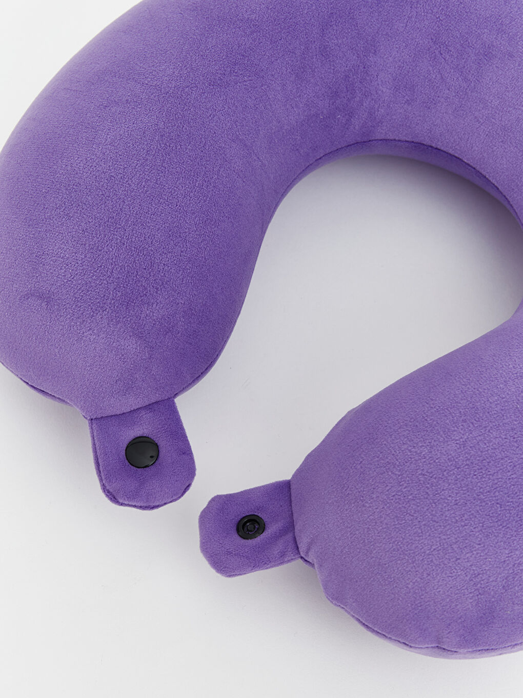 Mor Pelüş Boyun Yastığı-2