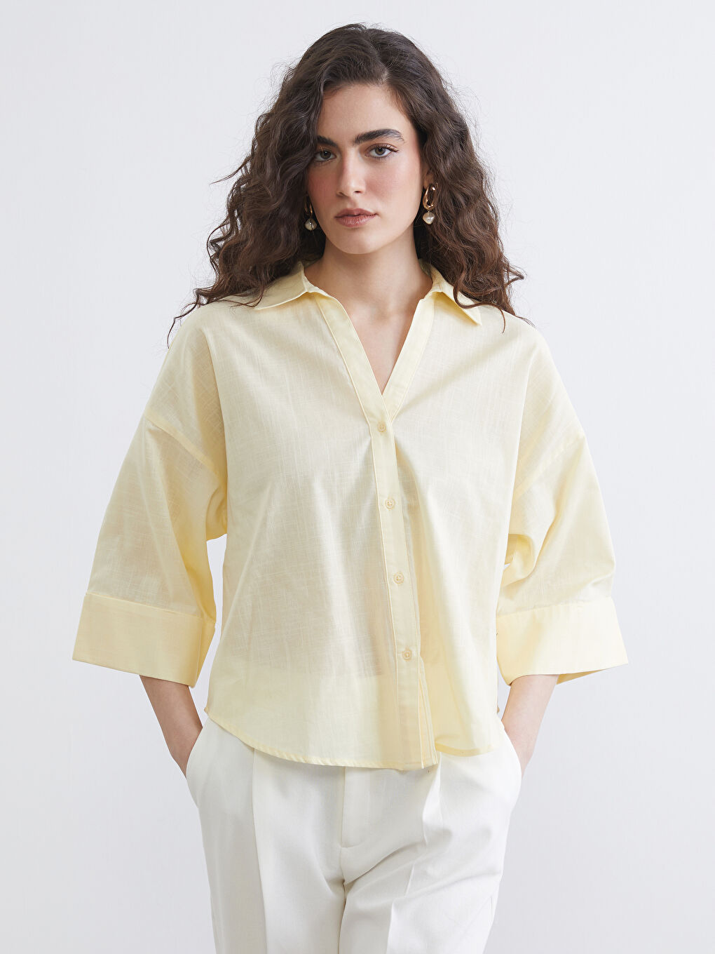 Женщины Жёлтый Рубашка