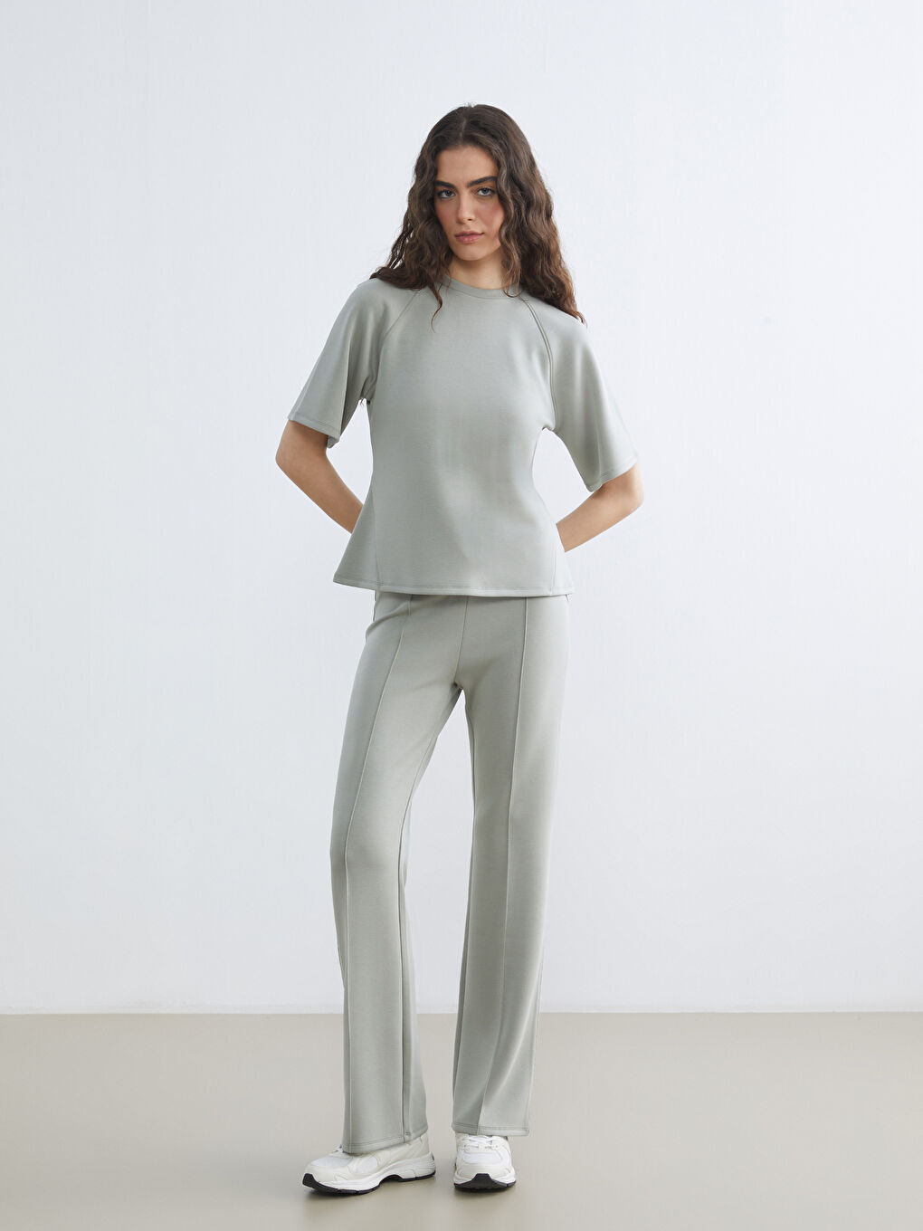 Әйелдер жасыл Футболка-1