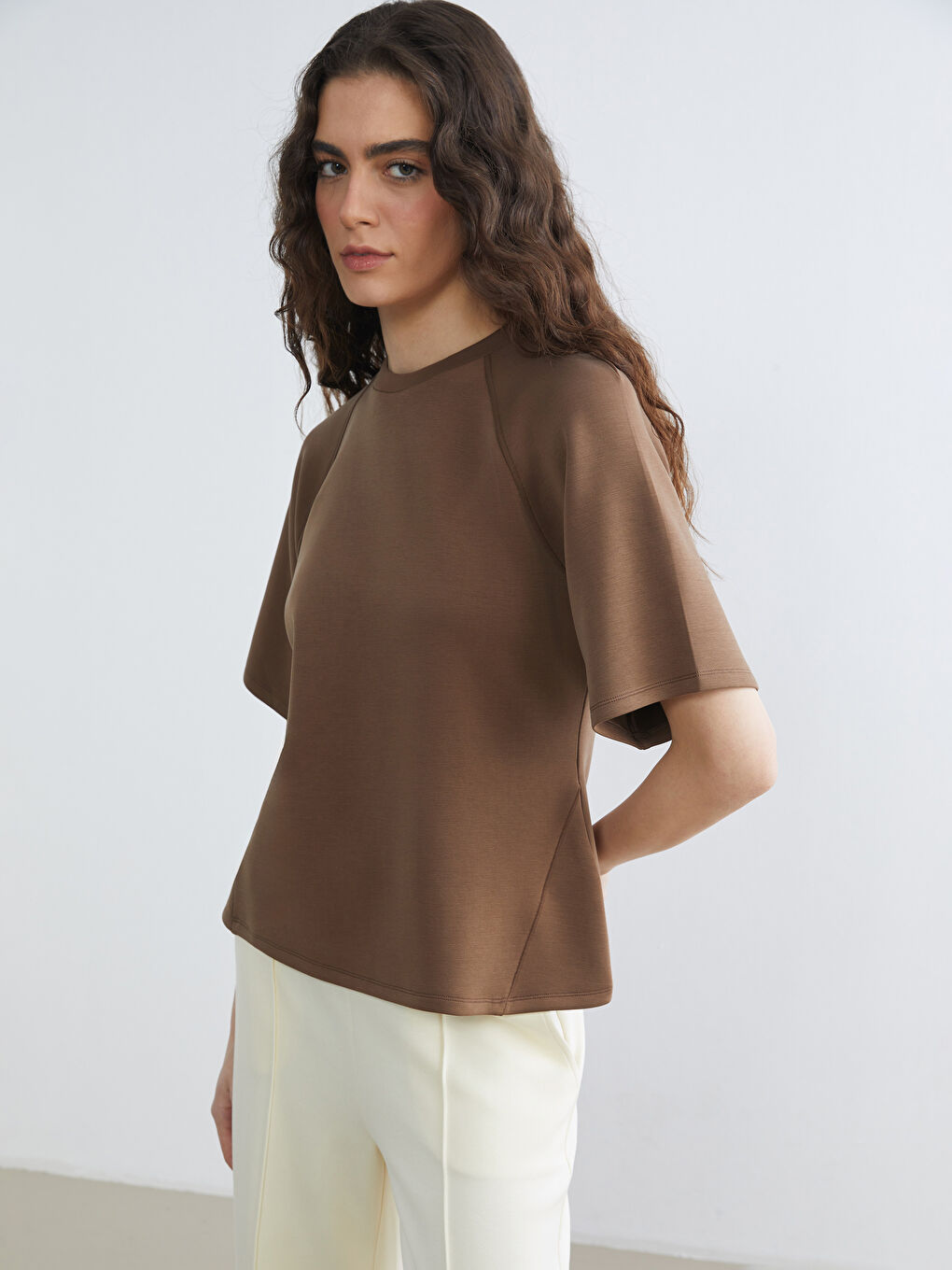 Әйелдер қоңыр Футболка