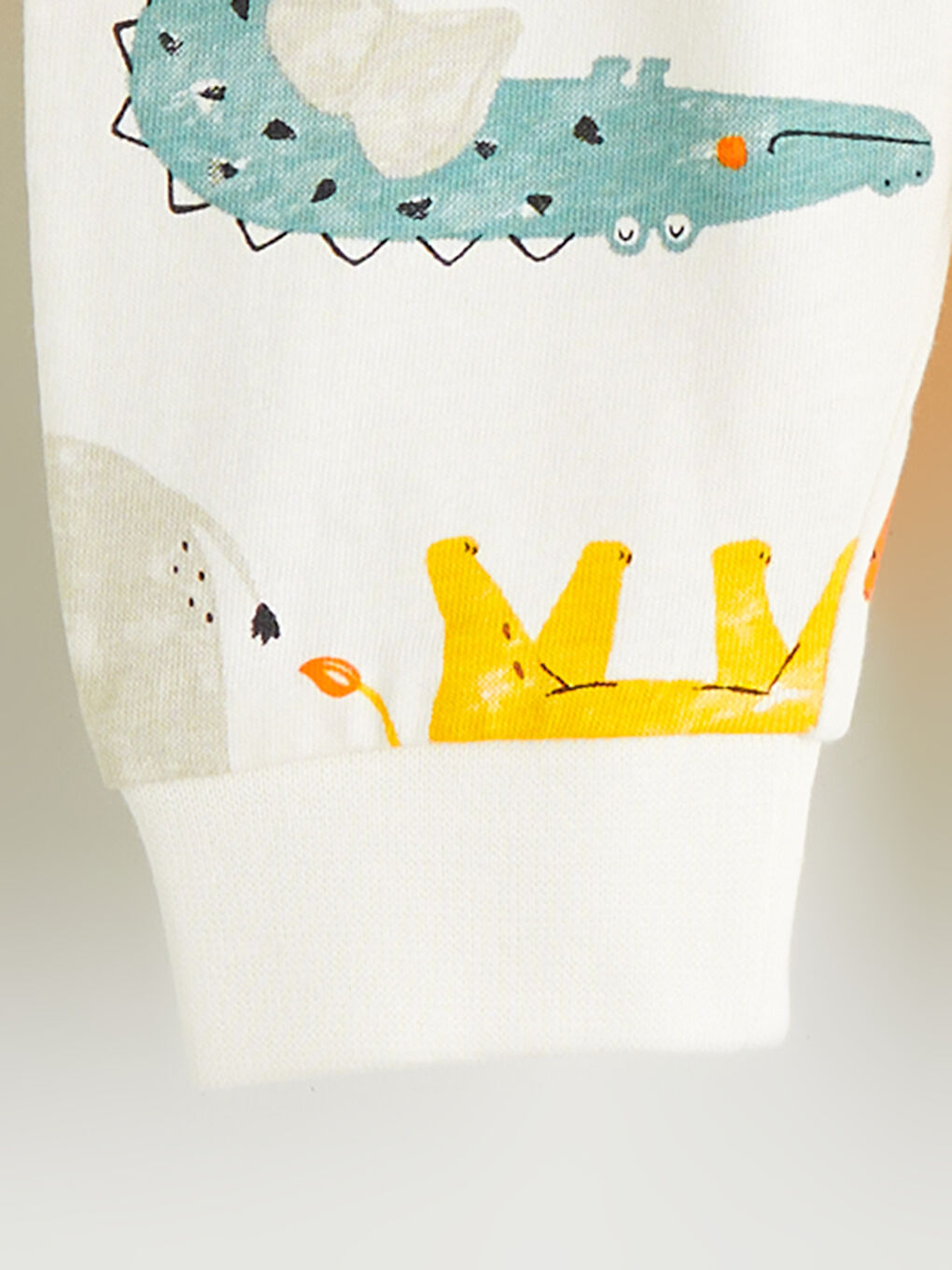 پانتۆڵی ئارەقە بێجی كاڵ کوڕی ساوا-1