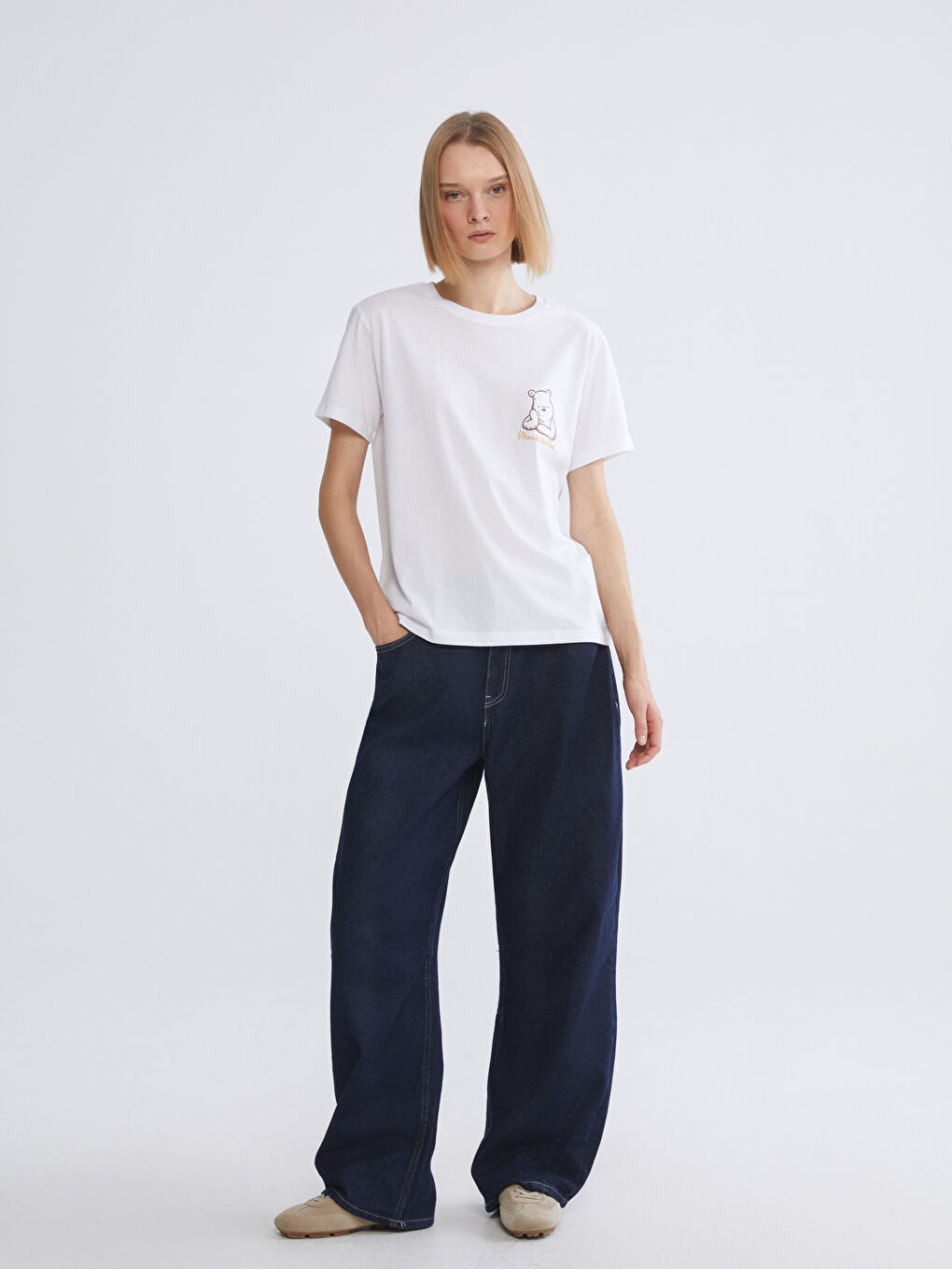 Crew Neck Winnie the Pooh Printed Women's T-Shirt-1