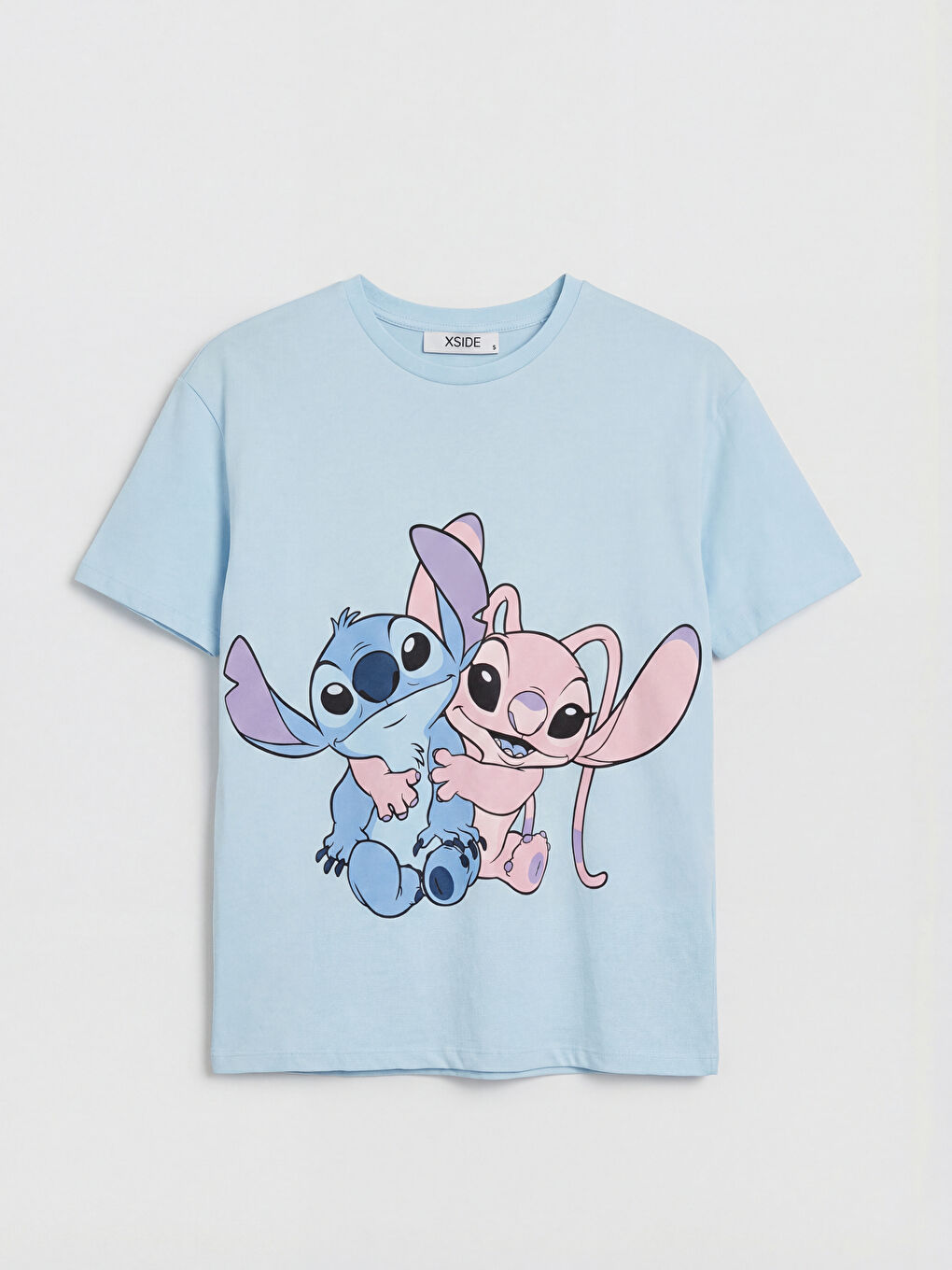 تي شيرت نسائي واسع مطبوع ليلو وستيتش