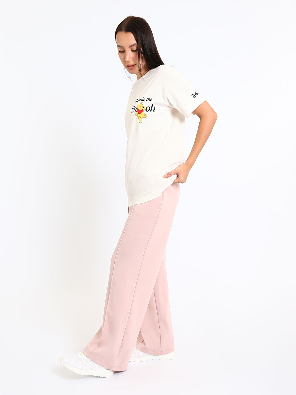 Crew Neck Winnie the Pooh Printed Women's T-Shirt-1