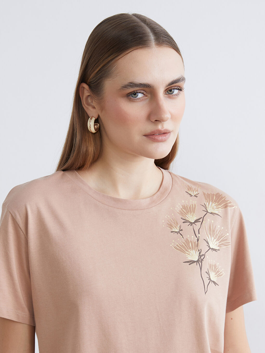 Kahverengi Bisiklet Yaka Çiçekli Bluz-2