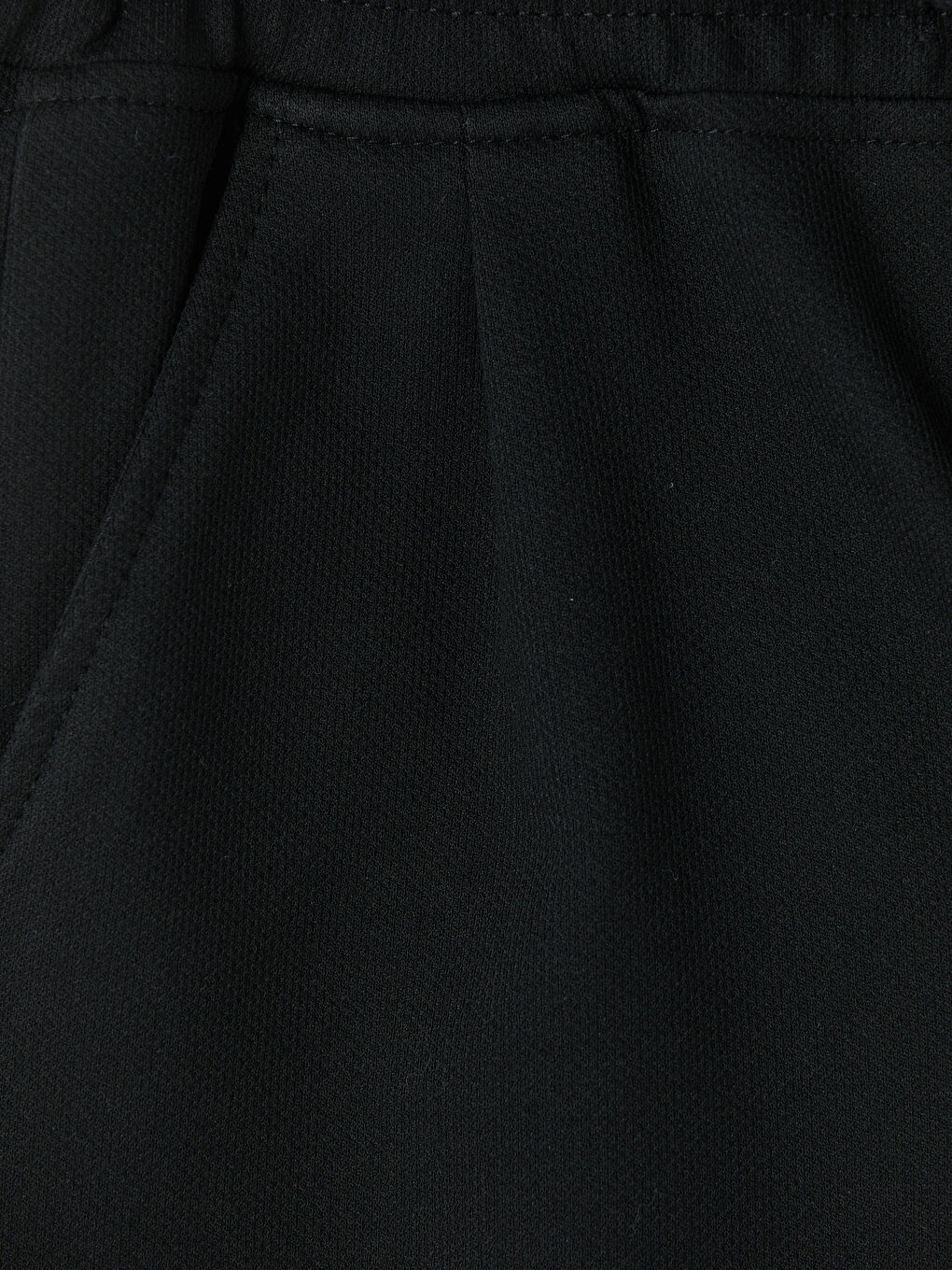 Siyah Bağcıklı Regular Fit Erkek Çocuk Şort-2