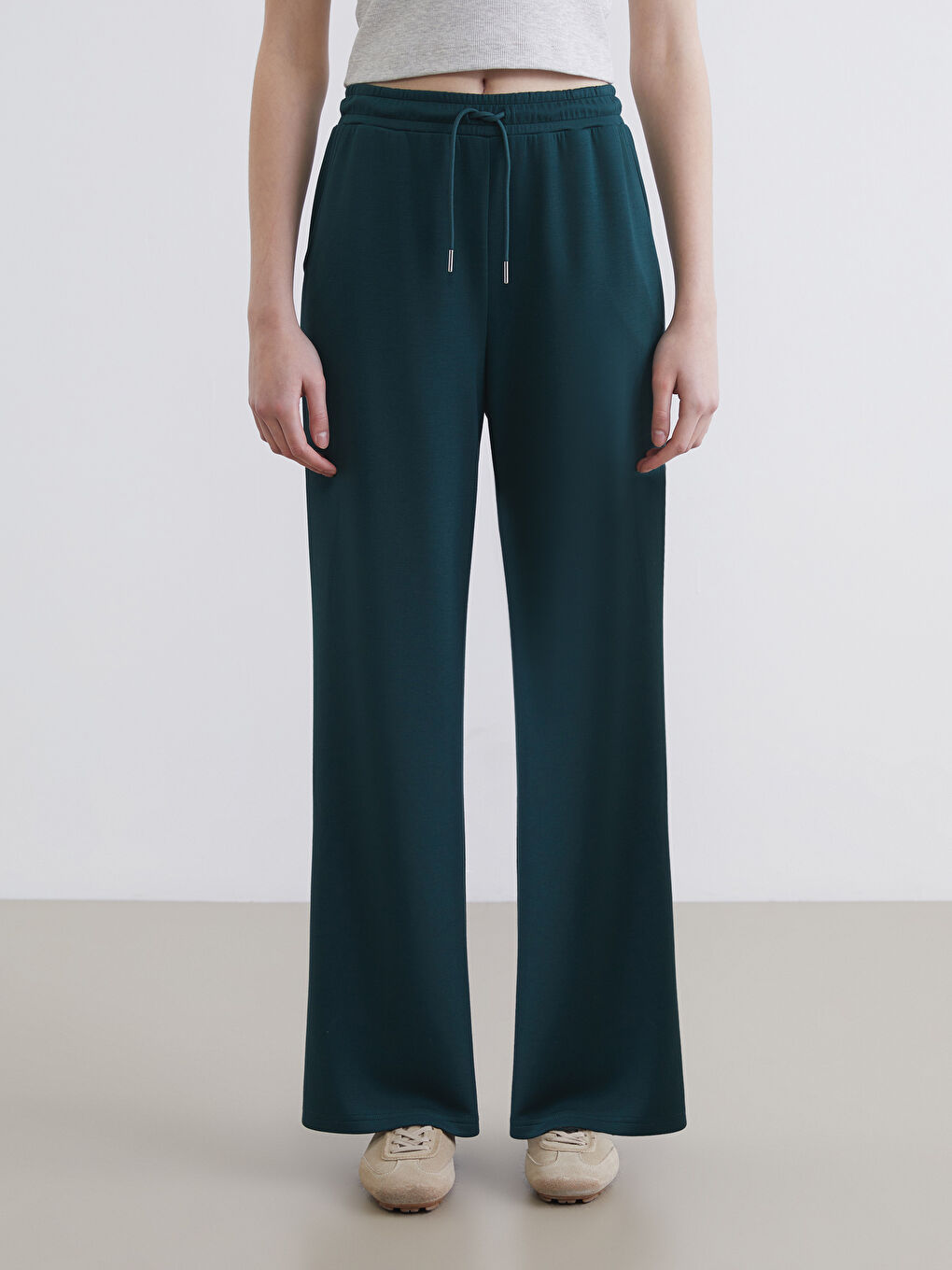 Women's Straight Wide Leg Sweatpants-1