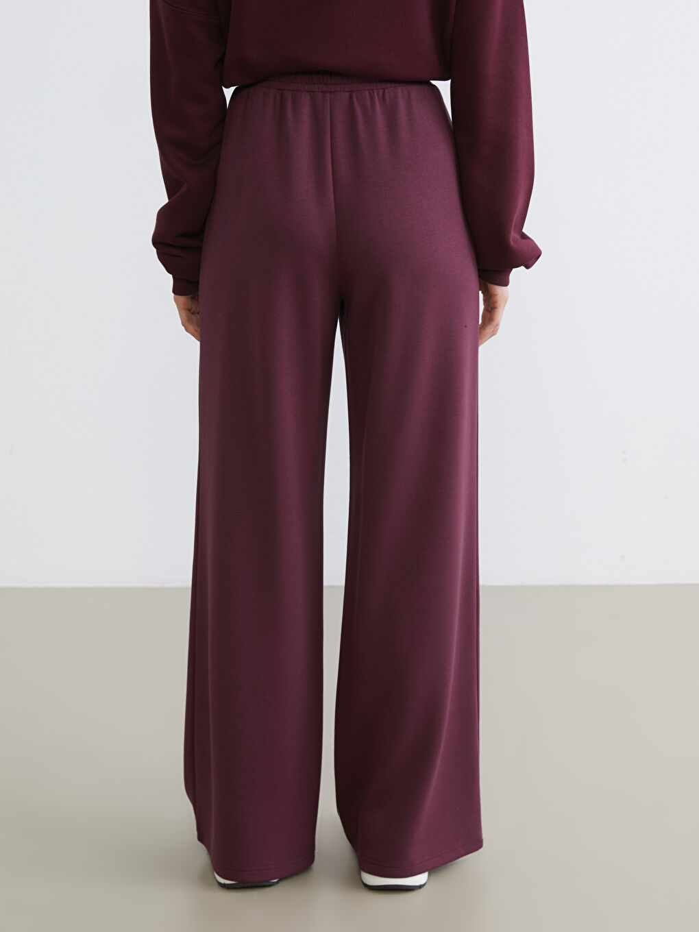 پانتۆڵی ئارەقەی ژنان قاچی ڕاست و فراوان-3