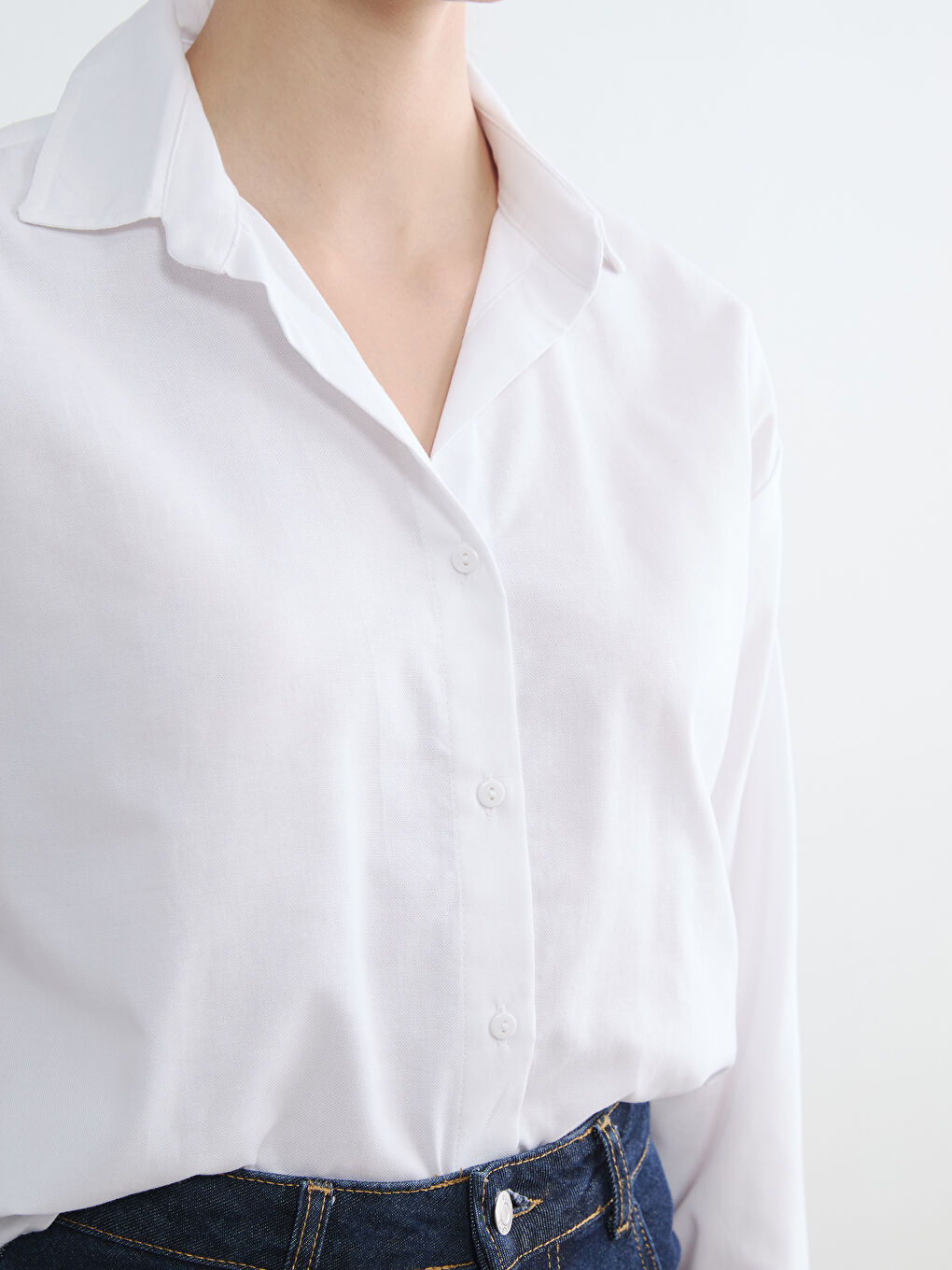 Woman WHITE Shirt-2