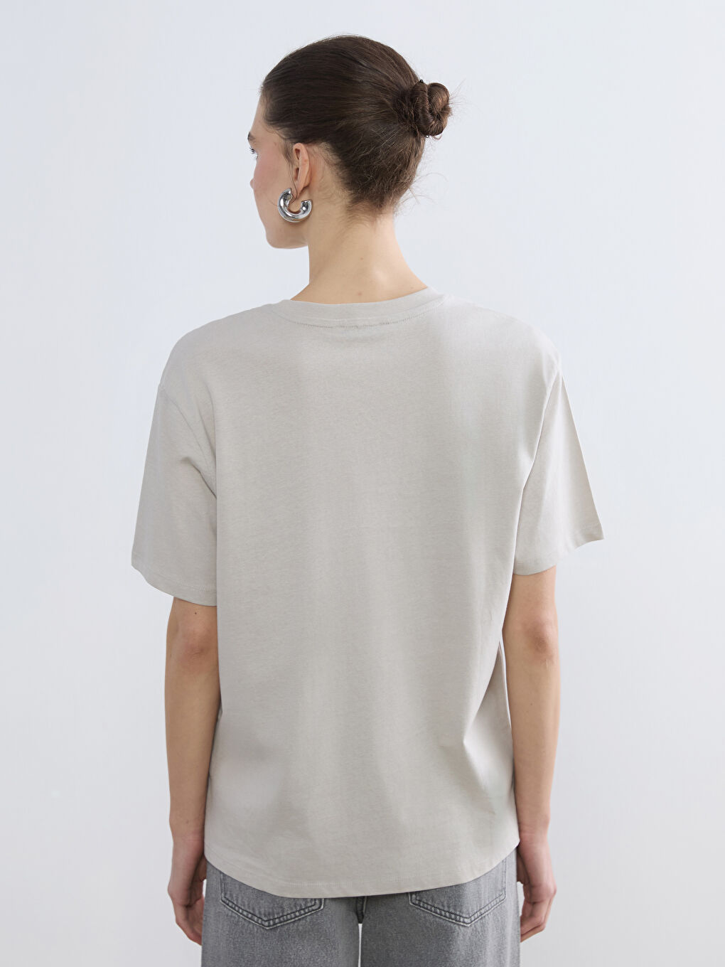 Gri Paris Baskılı Oversize Kadın Tişört-3