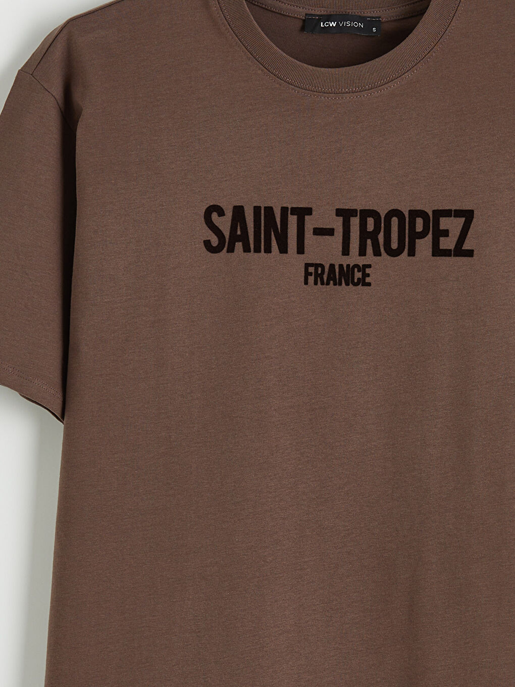 Kahverengi Saint-Tropez Baskılı Oversize Kadın Tişört-5