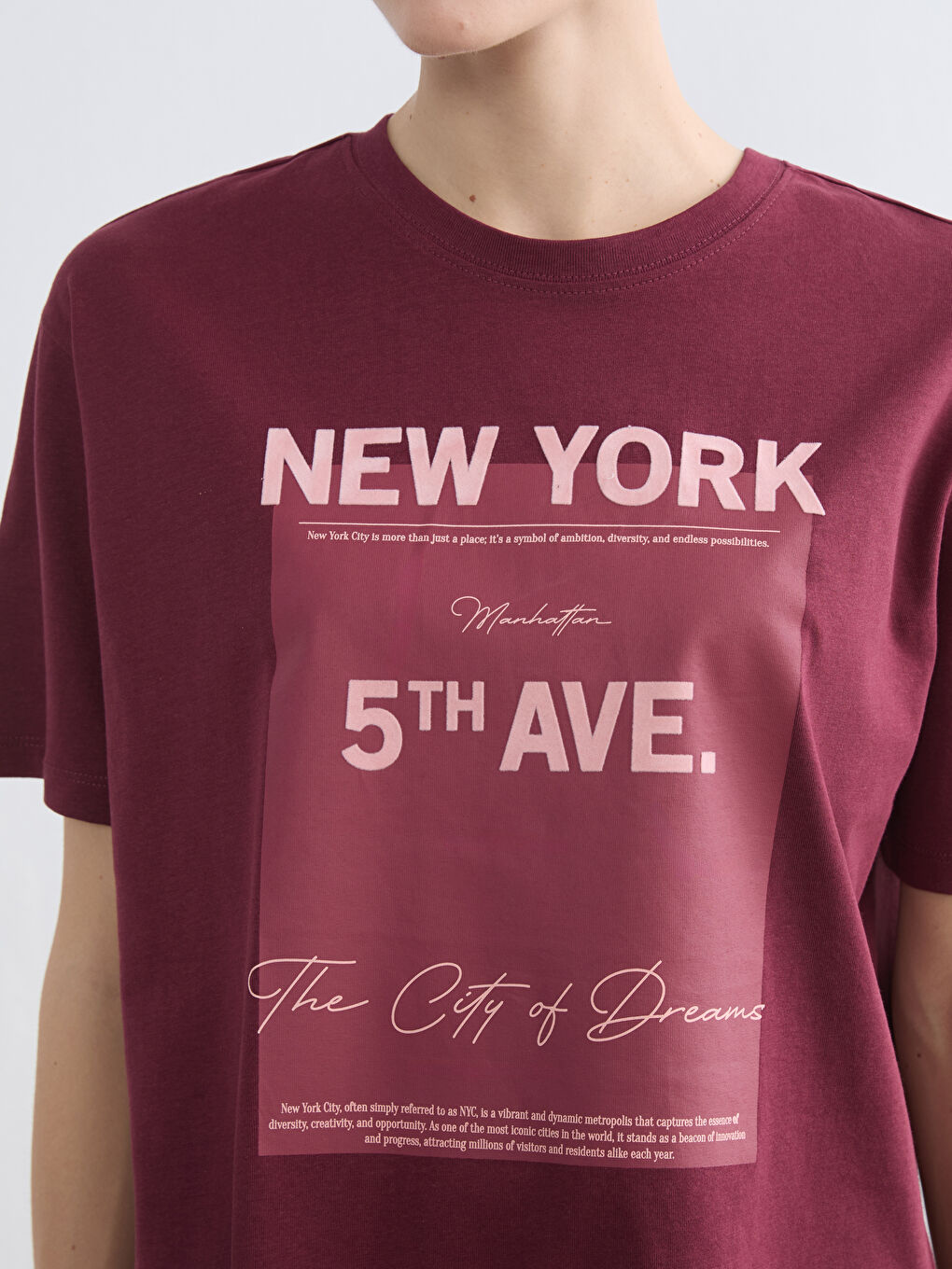Bordo New York Baskılı Oversize Kadın Tişört-2