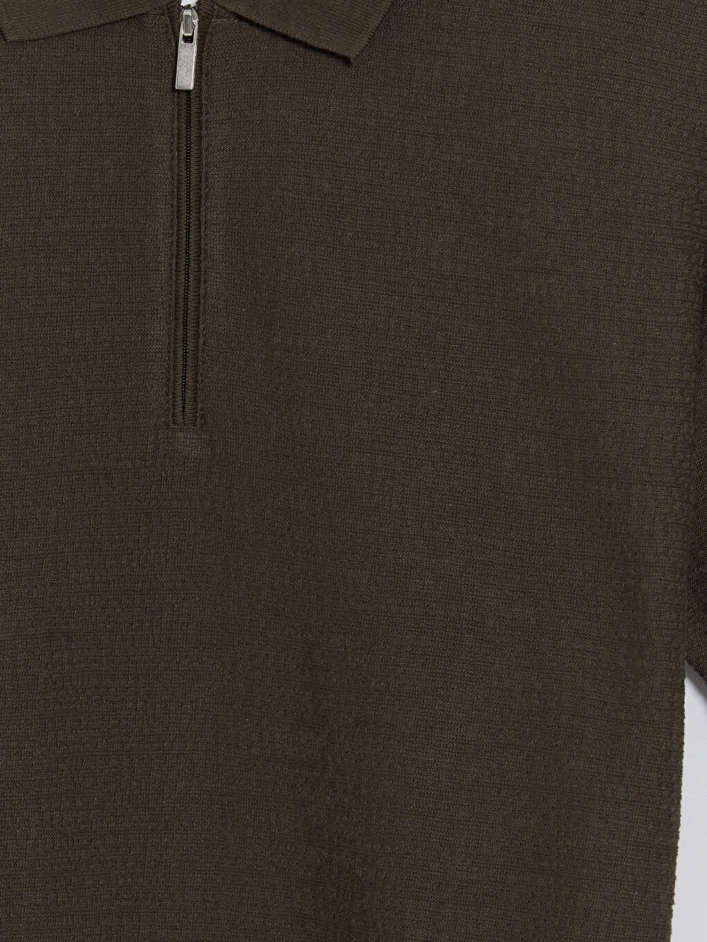 Haki Fermuarlı Polo Yaka Strüktürlü Erkek Tişört-2