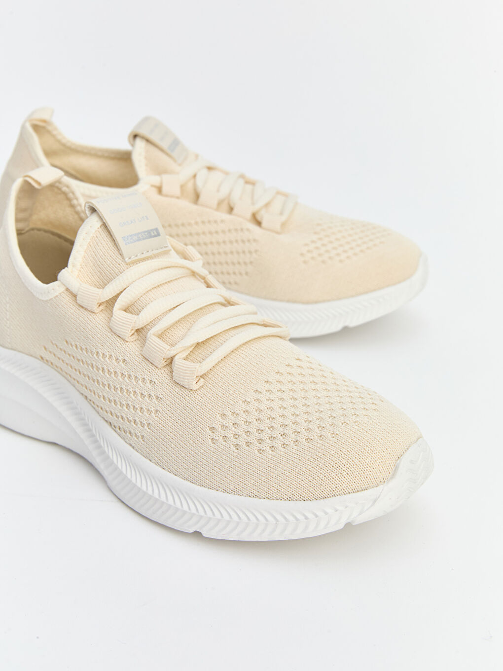 Девочки экрю Кроссовки-2