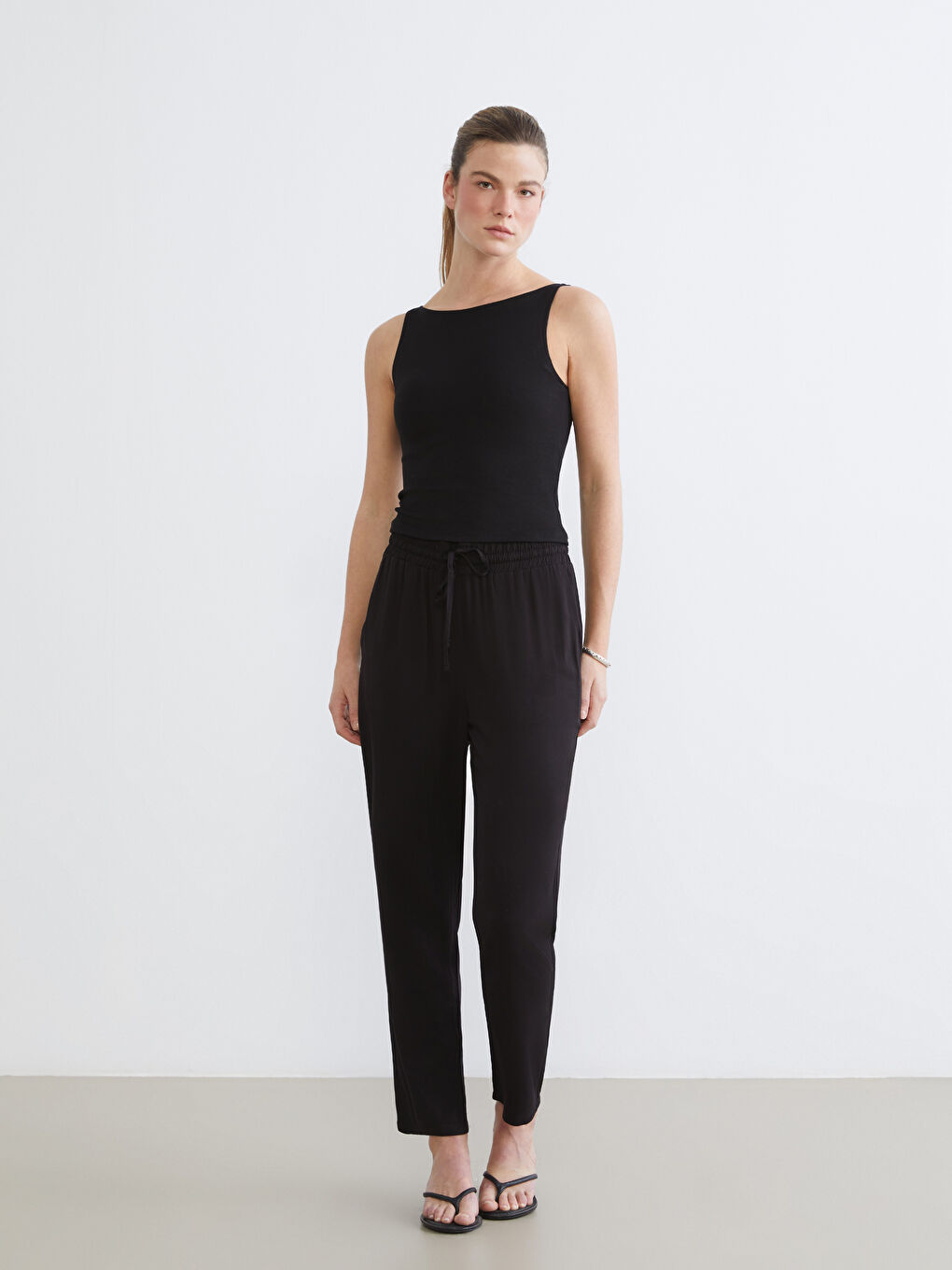 Woman BLACK Trousers