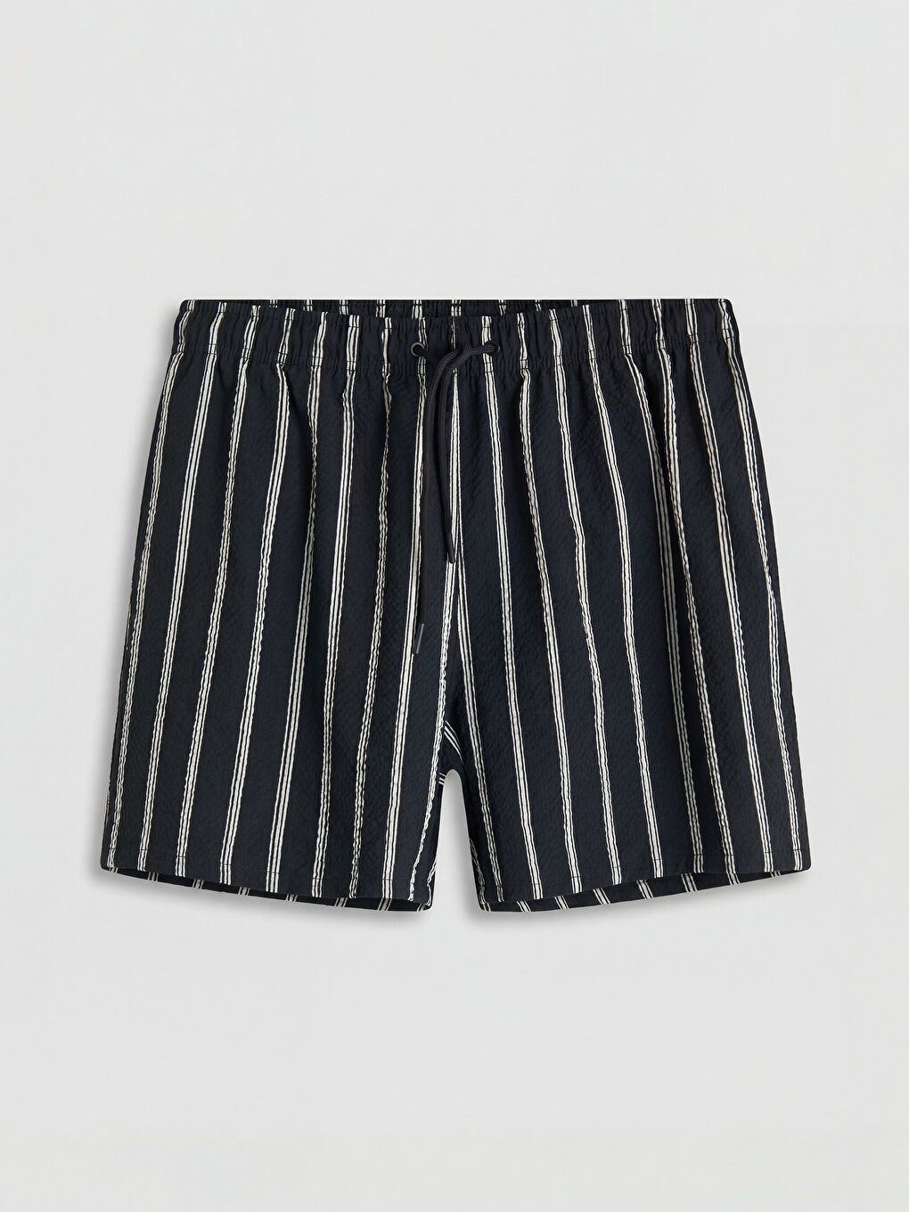 Siyah Kısa Boy Çizgili Erkek Deniz Şortu