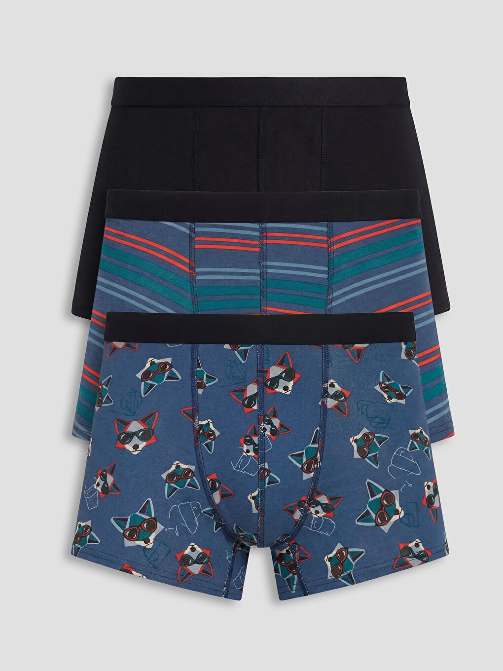 Ерлер қызыл Боксер