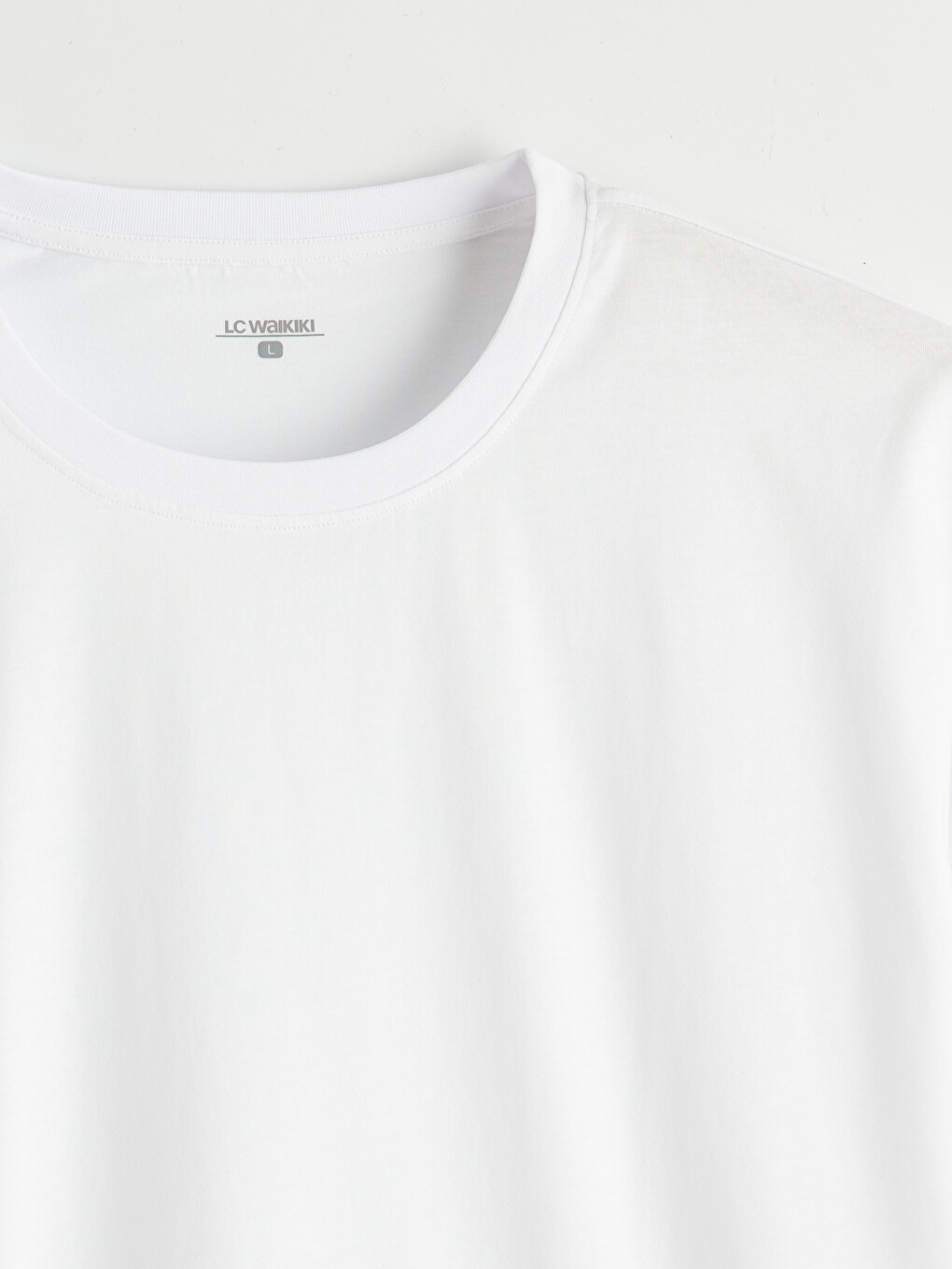 Beyaz Oversize Fit Bisiklet Yaka Kısa Kollu Erkek Tişört-5