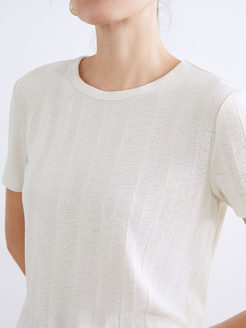 تیشێرتی یاخەی خڕ - ئافرەتان-2