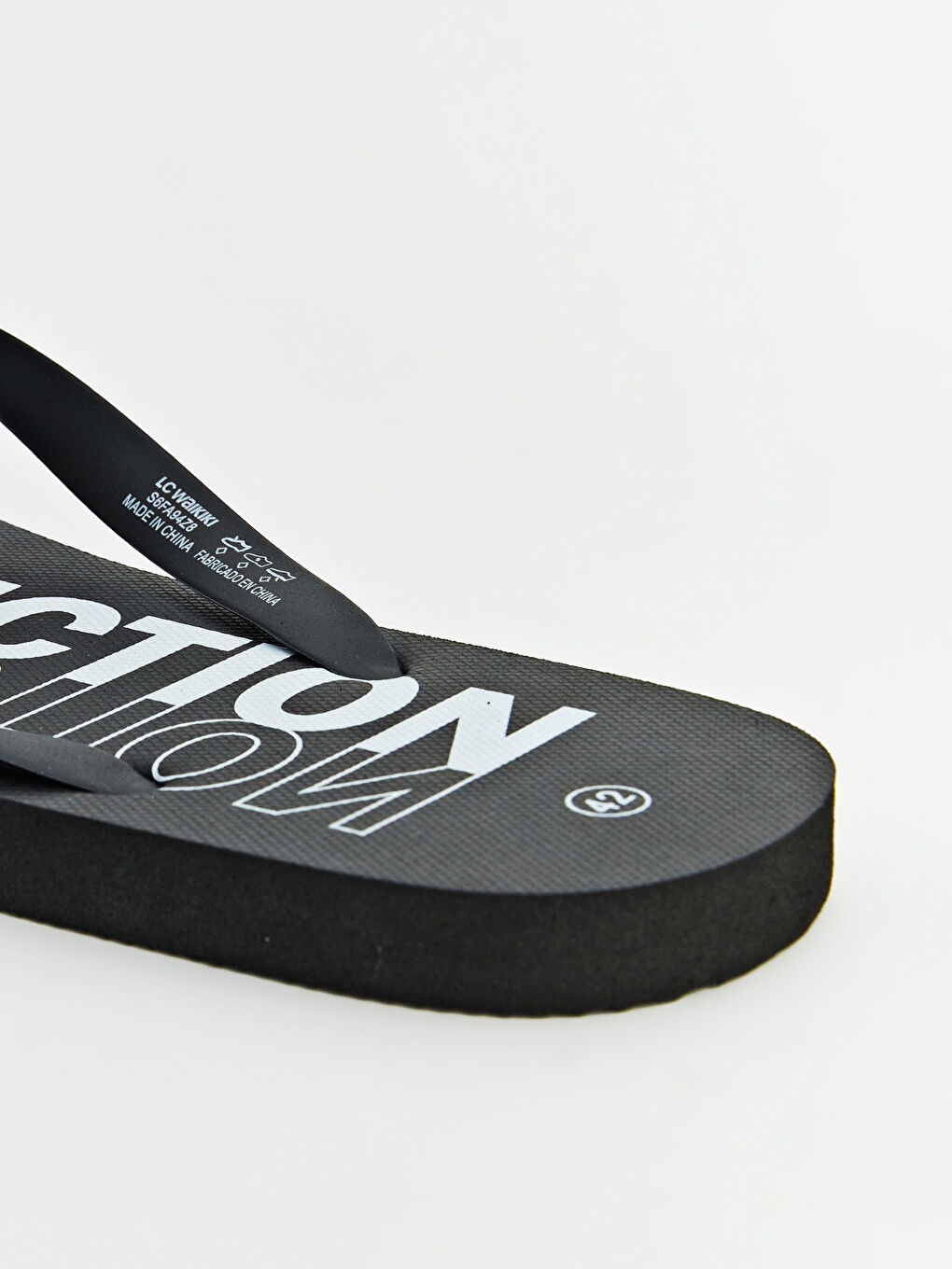 Man Black Sliders-3