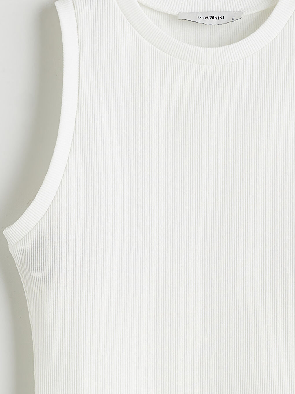 Ekru Bisiklet Yaka Dokulu Kadın Atlet-5