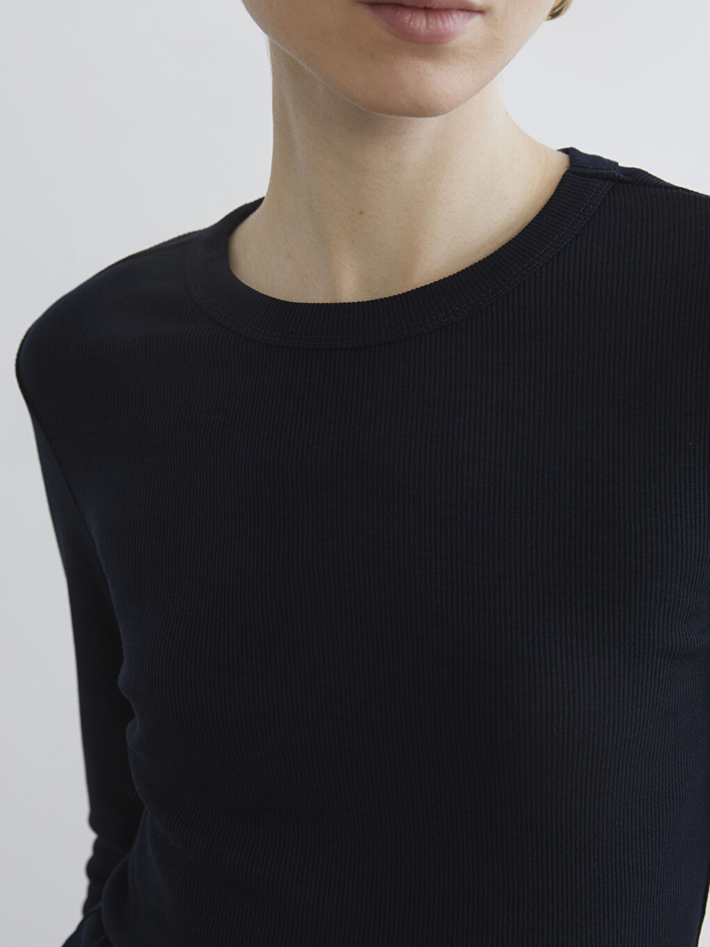 Lacivert Dik Yaka Dokulu Kadın Body-2