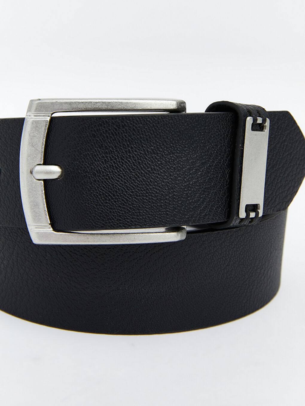 قایش ڕه‌ش کوڕ-3