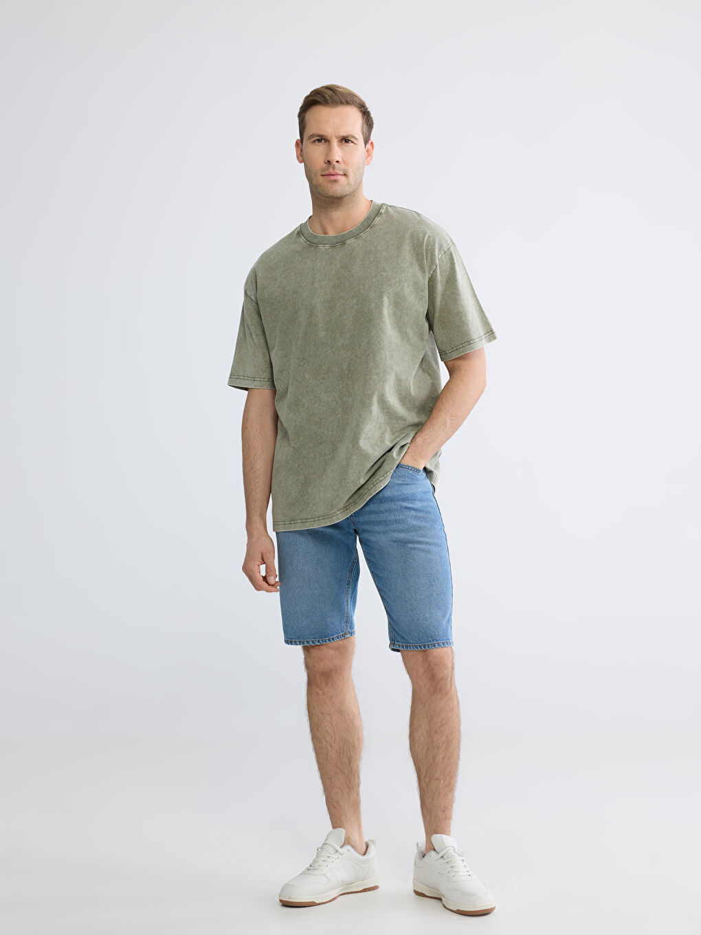 تیشێرت سه‌وز پیاو-1