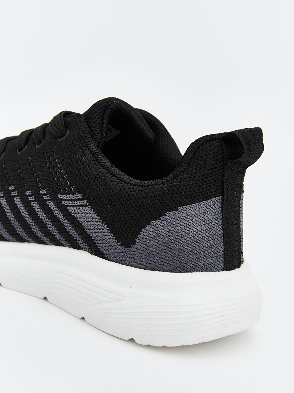 Siyah Bağcıklı Erkek Çocuk Spor Ayakkabı-4