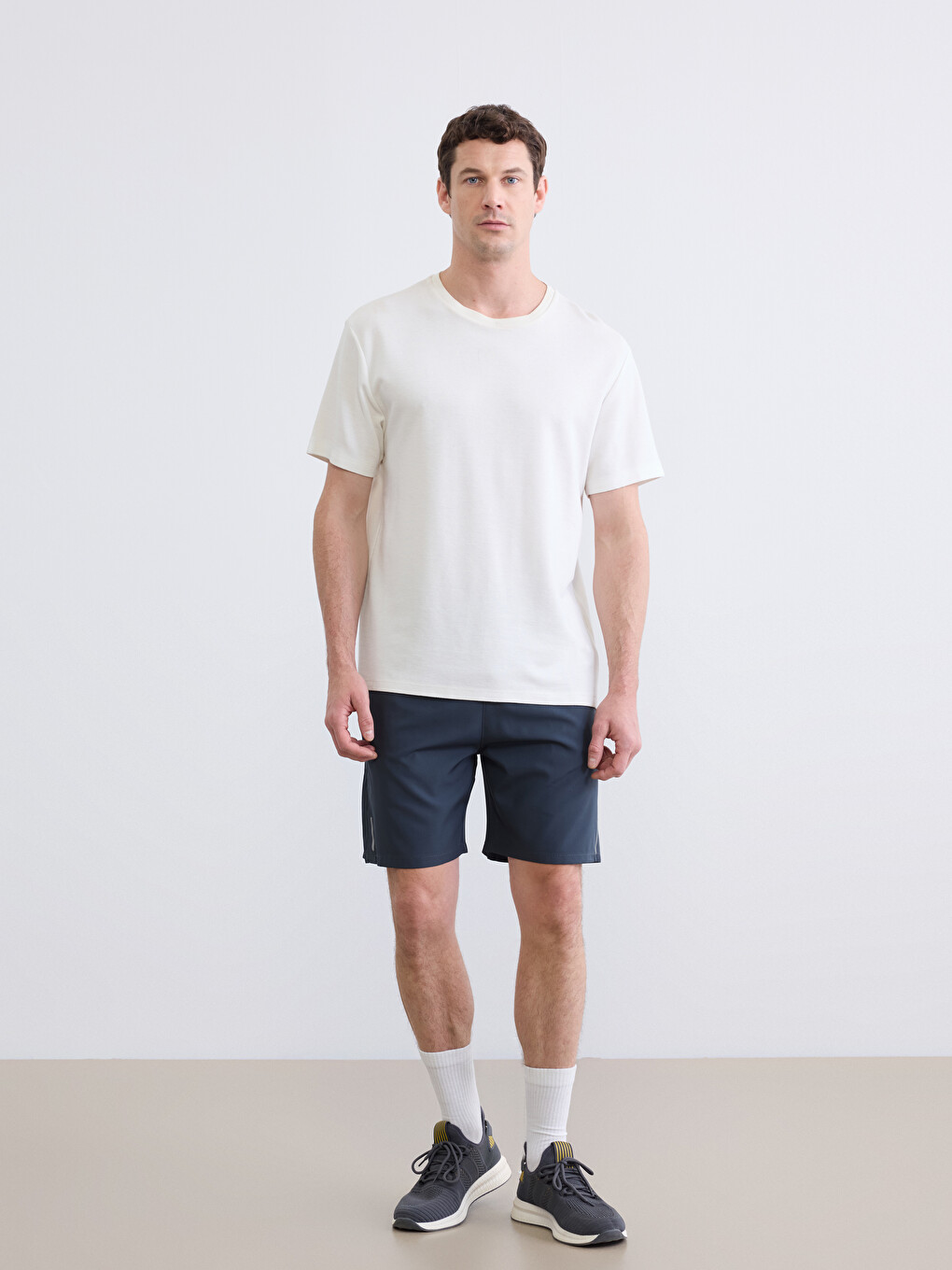 Man Grey Active Shorts