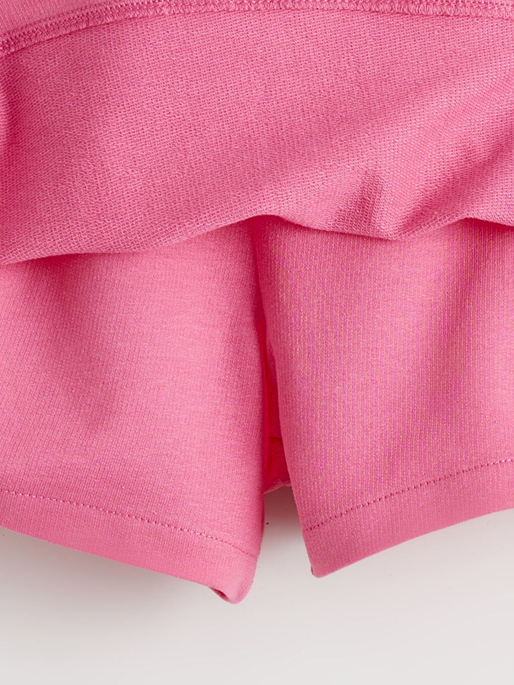 Komplet majice sa Hello Kitty printom i suknjice za devojčice-6