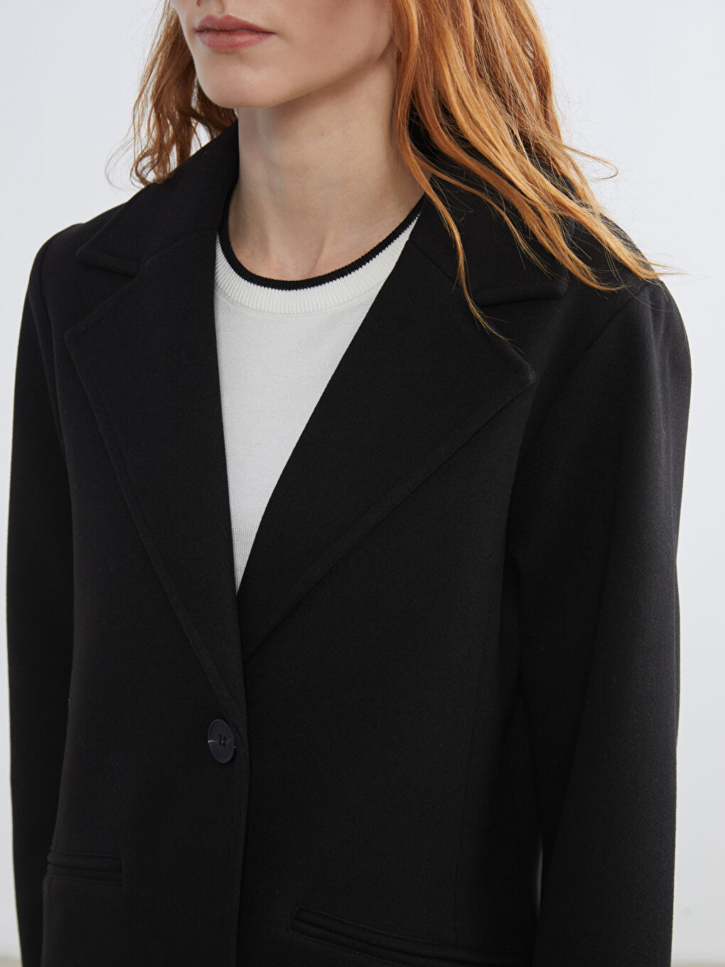 Siyah Ceket Yaka Kadın Kaşe Kaban	-3