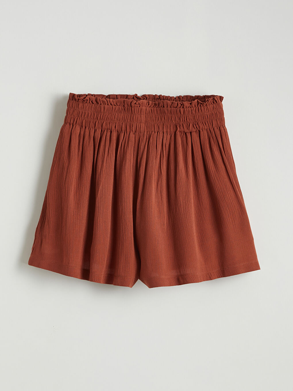 Elastic Waist Women's Pleated Shorts-4