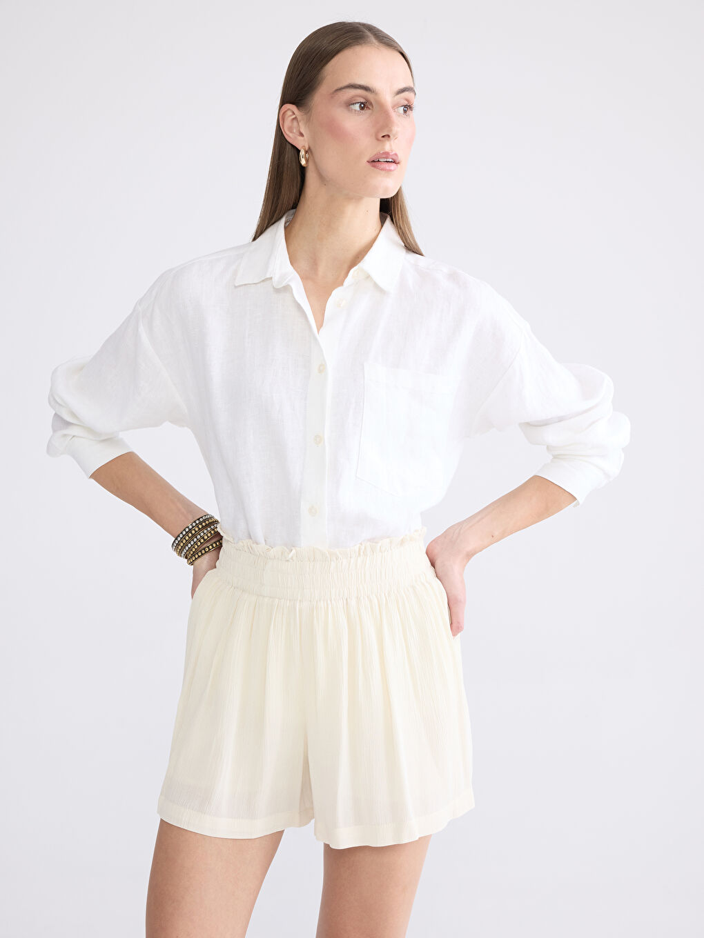 Elastic Waist Women's Pleated Shorts