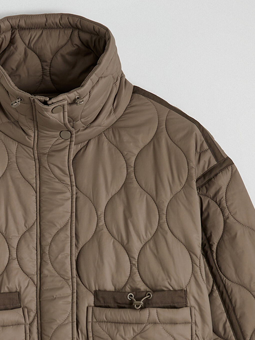 Haki Dik Yaka Kapitone Kadın Mont-7