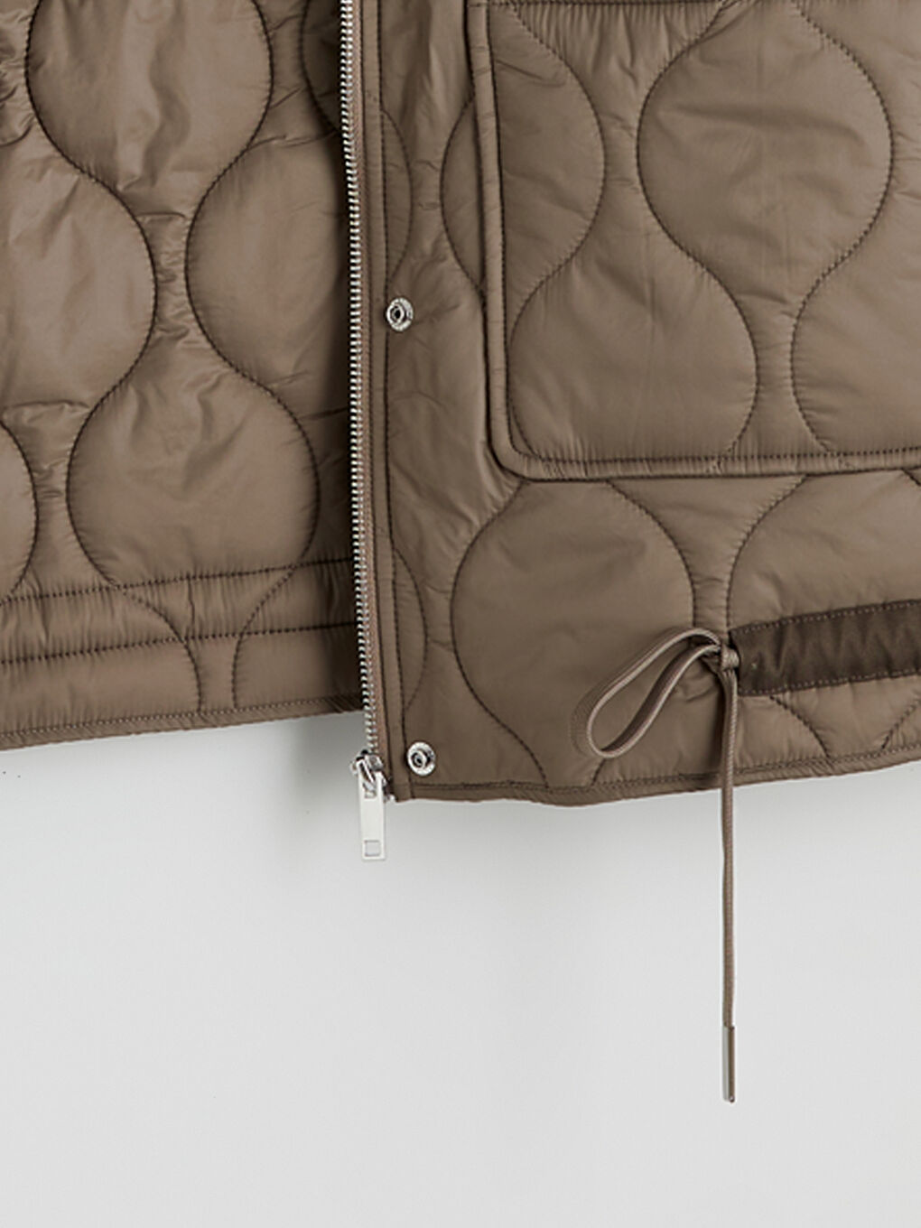 Haki Dik Yaka Kapitone Kadın Mont-8