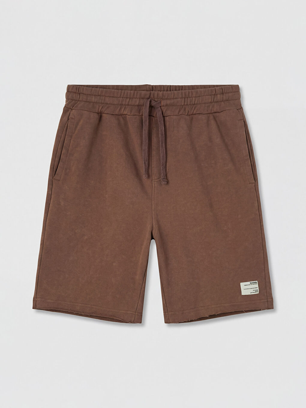 Kahverengi Rahat Kalıp Erkek Şort