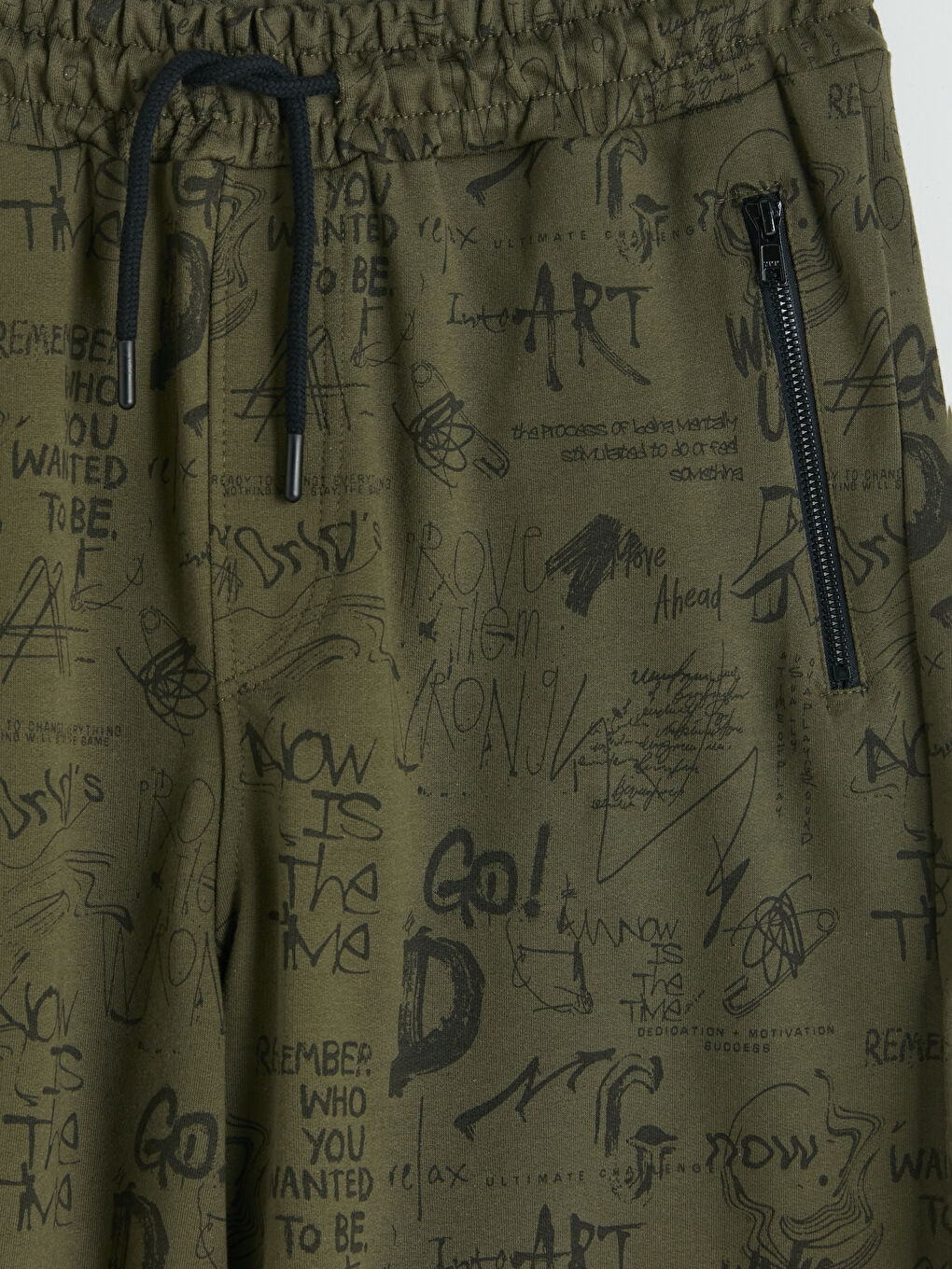 Haki Standart Kalıp Baskılı Erkek Şort-2